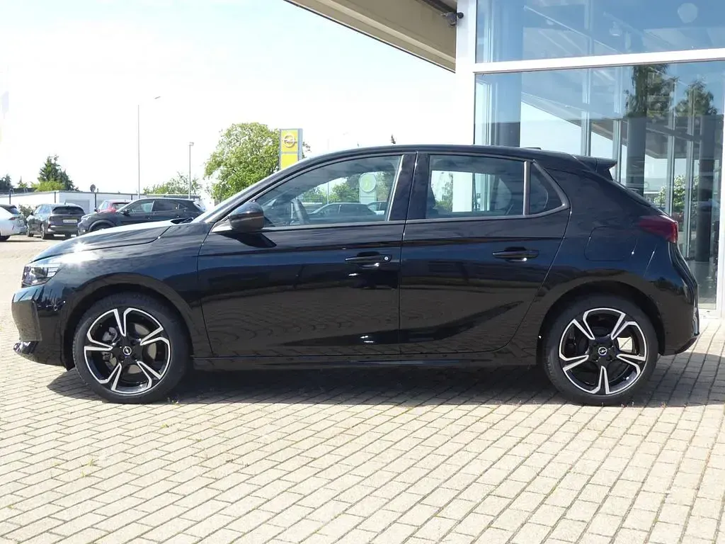 Gebraucht Opel Corsa 101 PS (74 kW) 2024 Schwarz Kleinwagen