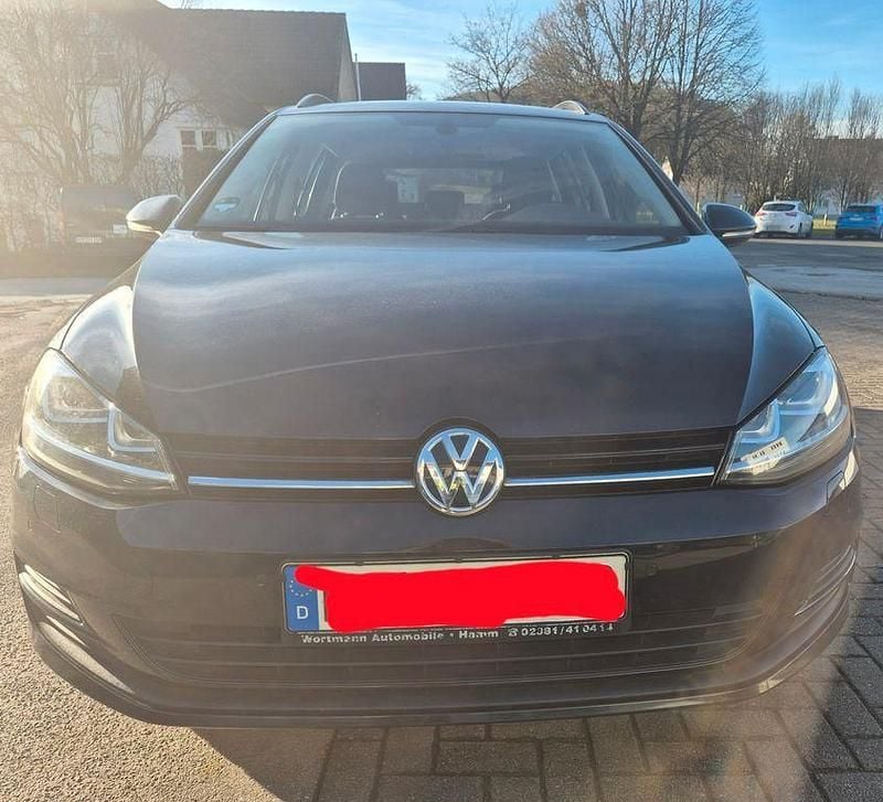 Schwarz Gebraucht 2014 VW Golf VII Trendline Kombi | 7.200 € (Guter Preis) - Bild 1/4