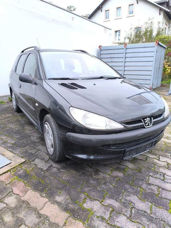 Schwarz Gebraucht 2003 Peugeot 206 Filou Kombi | 900 € (Guter Preis) - Bild 1/4