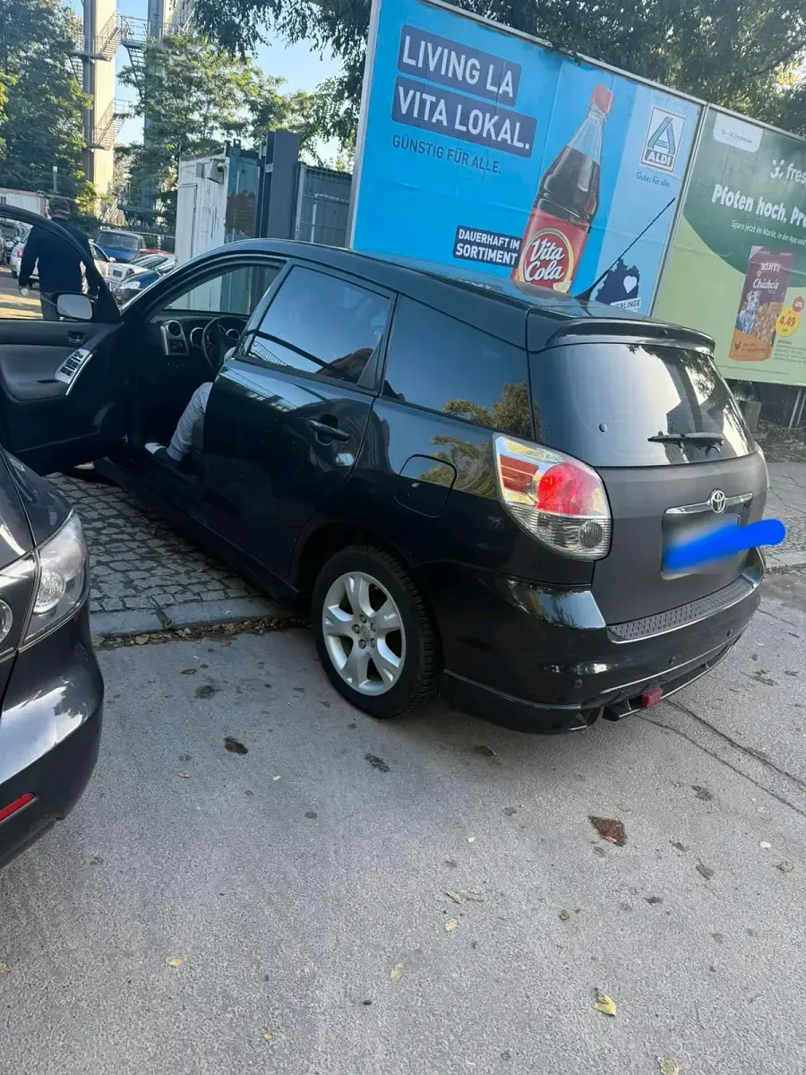 Gebraucht Toyota Matrix 132 PS (97 kW) 2007 Schwarz Kleinwagen