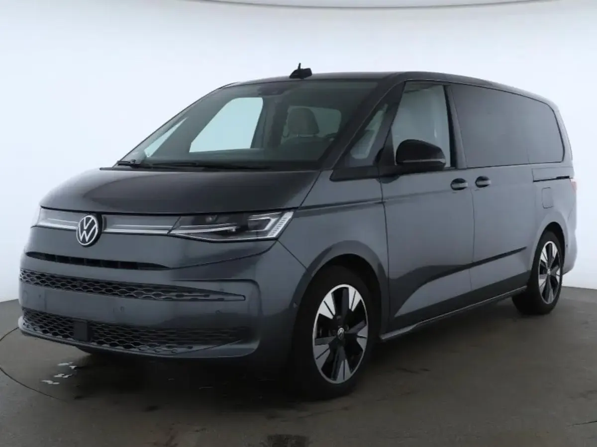 Używany VW Multivan Life 150 KM (110 kW) 2025 Minivan