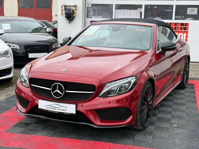 Gebraucht Mercedes C220 AMG 170 PS (125 kW) 2017 Rot Cabrio