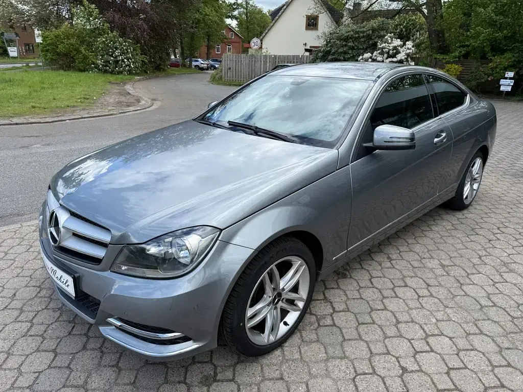 Gebraucht Mercedes C220 170 PS (125 kW) 2012 Silber Coupé
