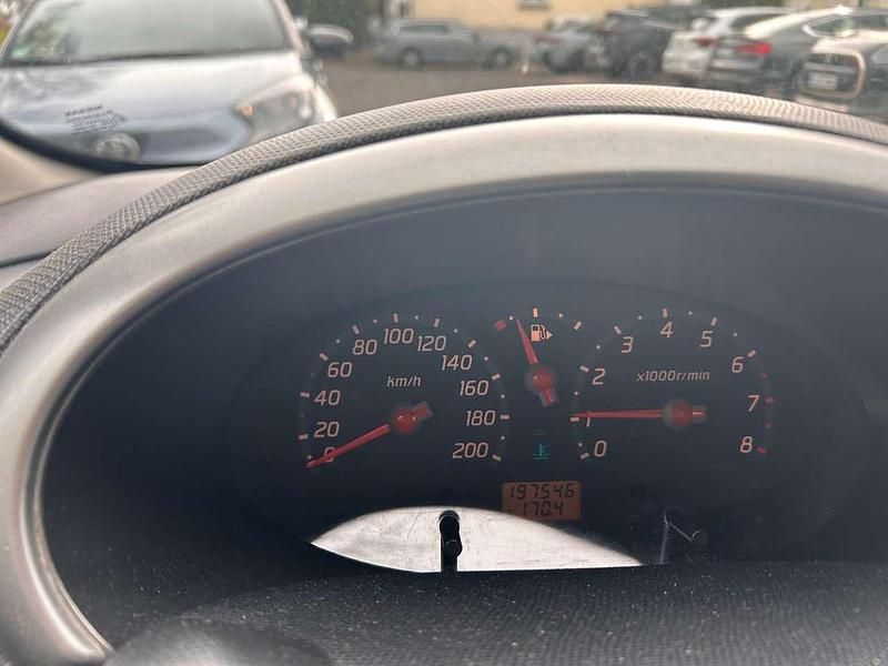 Usado Nissan Micra 60 HP (44 kW) 2004 Azul Citadino