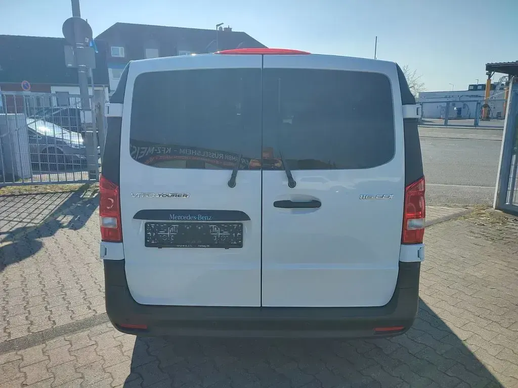 Gebraucht Mercedes Vito 163 PS (119 kW) 2022 Weiß Van