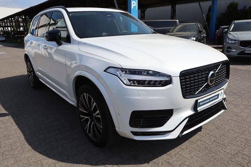 Używany Volvo XC90 Plus 455 KM (334 kW) 2025 Biały SUV
