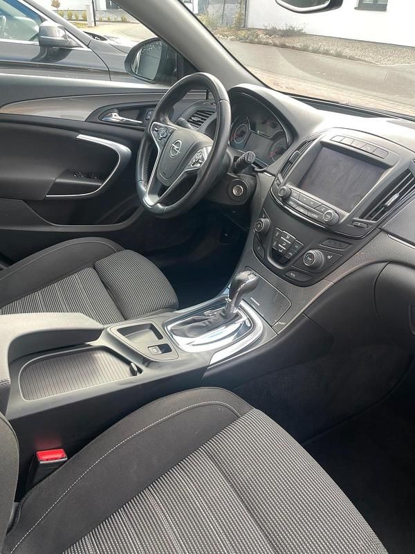 Gebraucht Opel Insignia 170 PS (125 kW) 2015 Schwarz Kombi