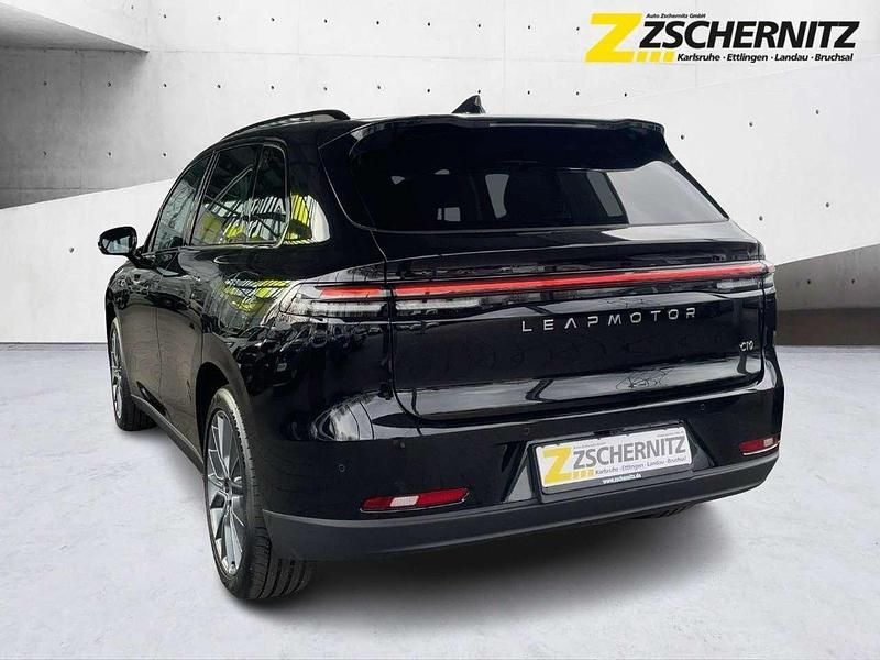Neu Leapmotor C10 160 kW (218 PS) 2026 Metallic black SUV