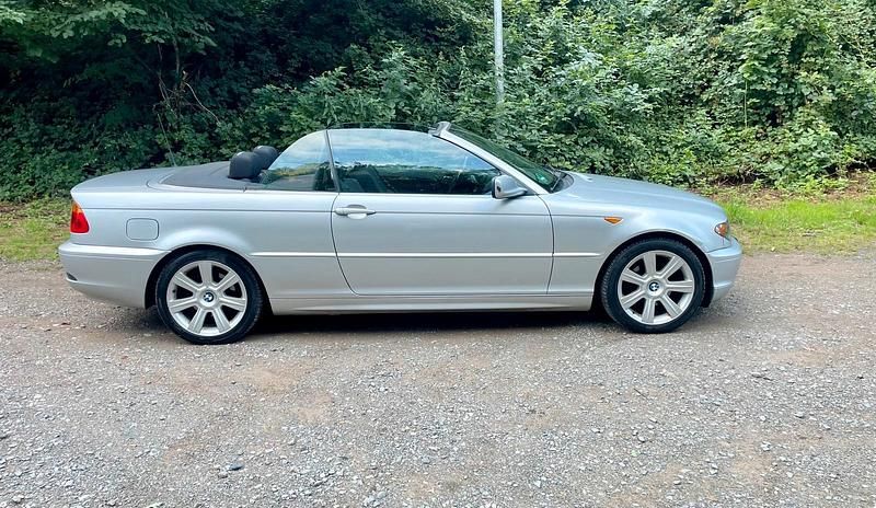 Gebraucht BMW 320 170 PS (125 kW) 2003 Silber Cabrio