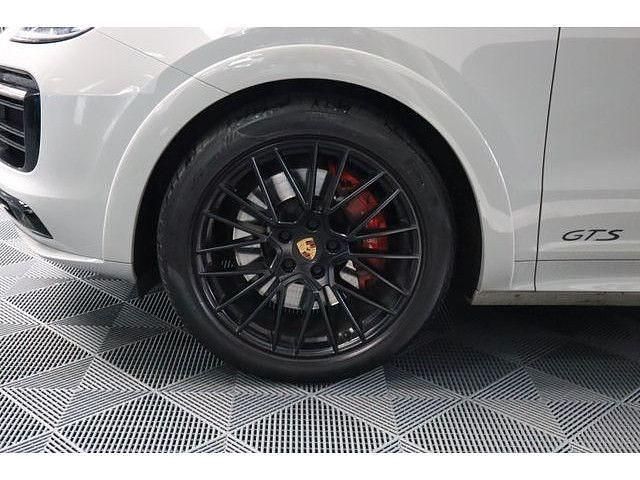 Gebraucht Porsche Cayenne GTS 460 PS (338 kW) 2023 Beige SUV