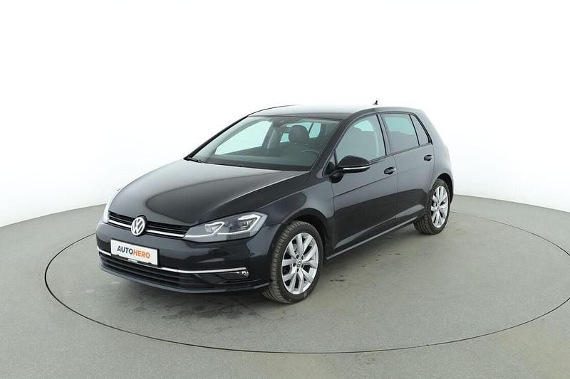 Gebraucht VW Golf VII Highline 125 PS (91 kW) 2017 Limousine