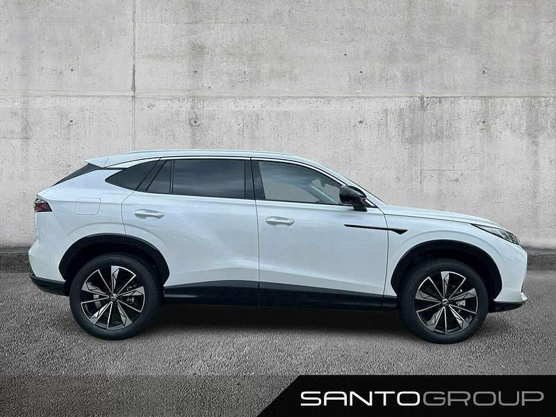 Gebraucht MG HS 170 PS (125 kW) 2025 White metallic SUV