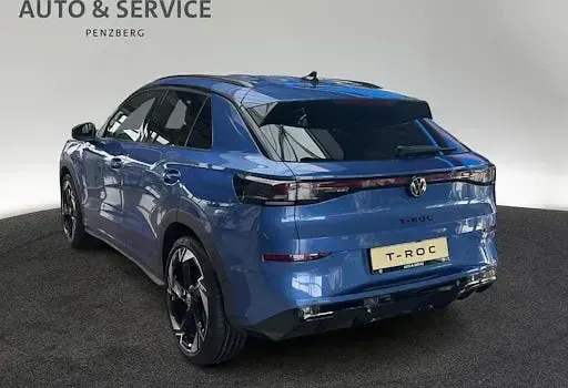 Neu VW T-Roc Cabriolet R-line 150 PS (110 kW) 2025 Blau SUV