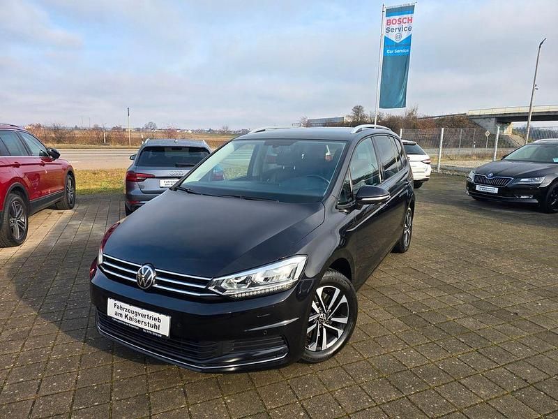 Gebraucht VW Touran United 150 PS (110 kW) 2021 Schwarz Van / Kleinbus