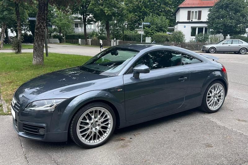Grau Gebraucht 2007 Audi TT S-Line Coupé | 17.500 € - Bild 1/4