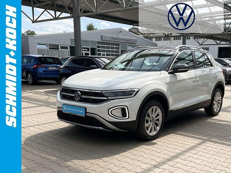 Weiß Gebraucht 2024 VW T-Roc Style SUV | 31.450 € (Fairer Preis) - Bild 1/4