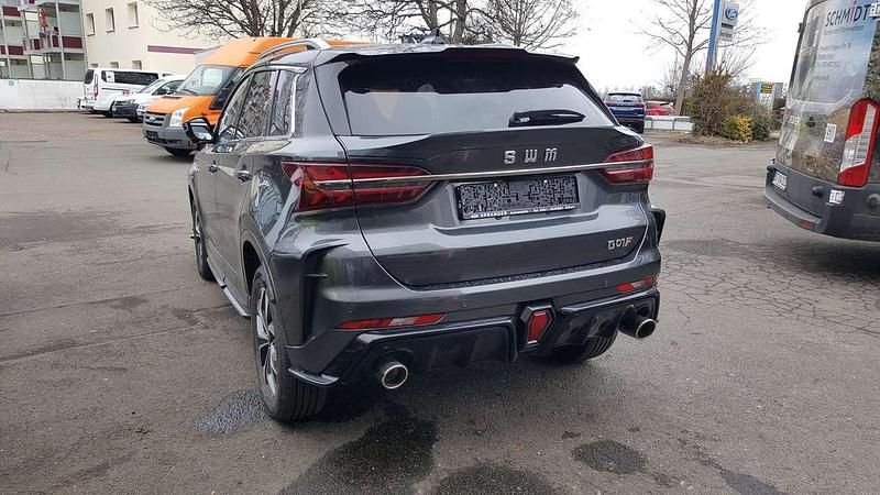 Gebraucht SWM G01 133 PS (97 kW) 2024 Dunkelgrau / schwarz SUV