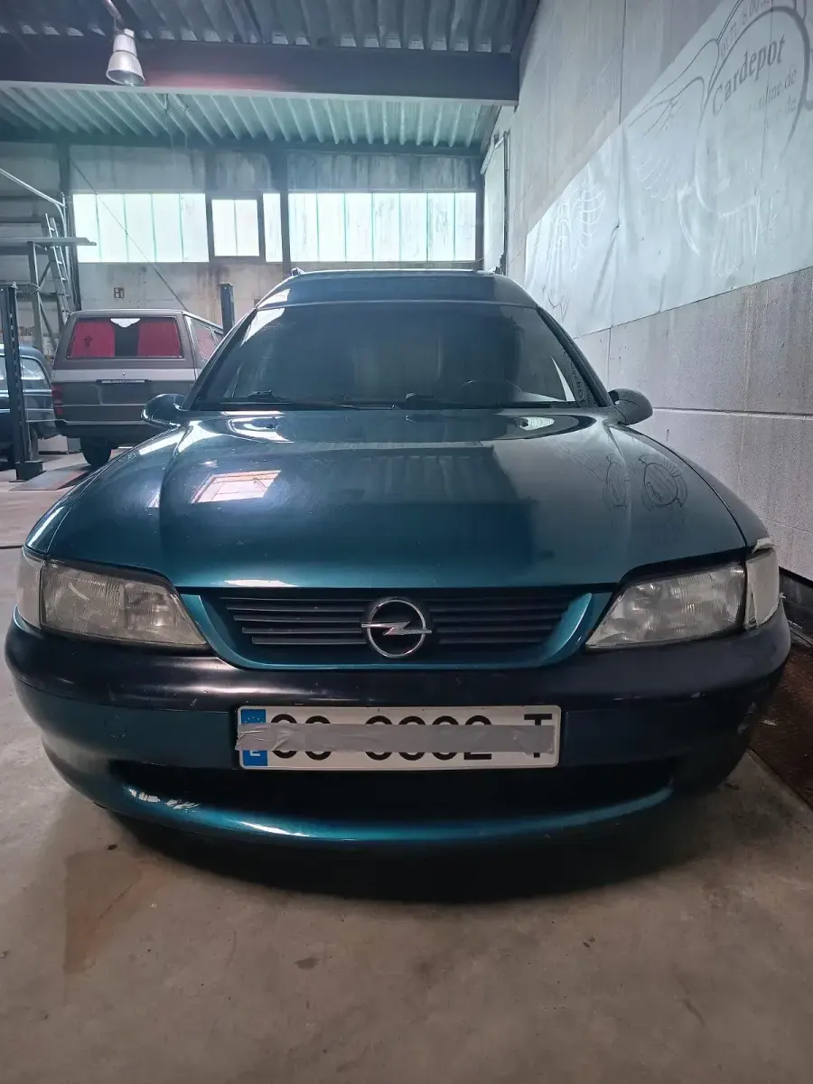 Gebraucht Opel Vectra 82 PS (60 kW) 1996 Blau Kombi