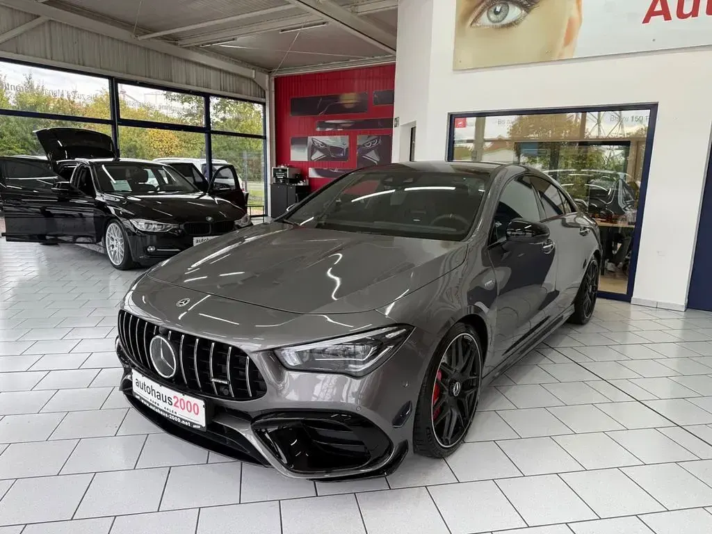 Gebraucht Mercedes CLA45 AMG AMG 421 PS (309 kW) 2024 Grau Limousine