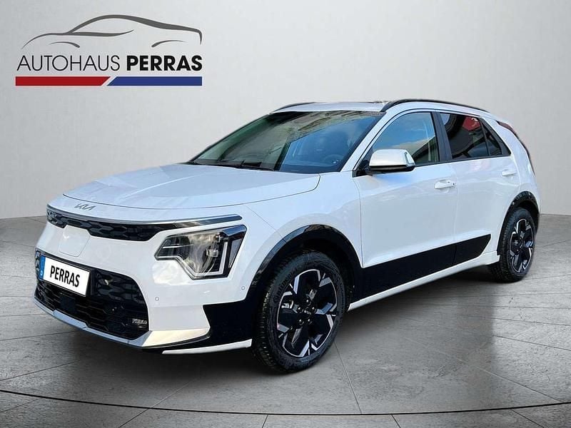 Gebraucht Kia e-Niro Inspiration 150 kW (204 PS) 2024 Snow white pearl SUV