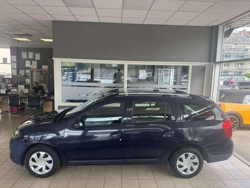 Blau Gebraucht 2014 Dacia Logan MCV Ambiance Kombi | 4.490 € (Fairer Preis) - Bild 1/4