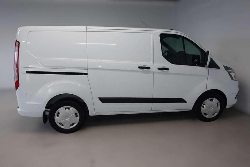 Gebraucht Ford Transit Custom 131 PS (96 kW) 2021 Frostweiß Van / Kleinbus