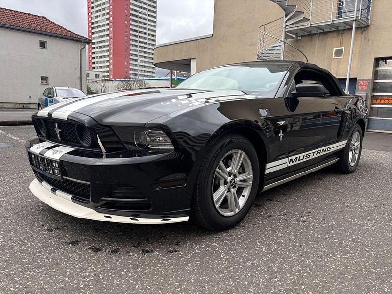 Gebraucht Ford Mustang 305 PS (224 kW) 2014 Schwarz Cabrio