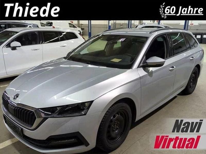Brilliantsilber metallic Gebraucht 2021 Skoda Octavia Ambition Kombi | 20.850 € (Guter Preis) - Bild 1/3