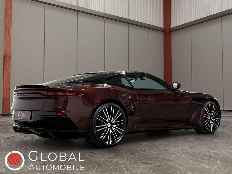 Gebraucht Aston Martin DBS 725 PS (533 kW) 2022 Rot Coupé