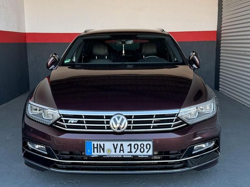 Gebraucht VW Passat Highline 190 PS (139 kW) 2016 Rot Kombi