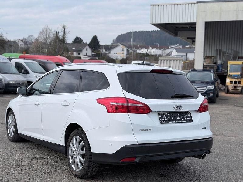 Gebraucht Ford Focus Titanium 150 PS (110 kW) 2018 Weiß Limousine