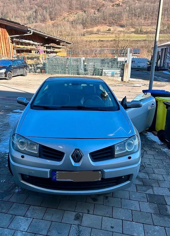 Silber Gebraucht 2006 Renault Mégane Cabriolet Cabrio | 1.400 € (Guter Preis) - Bild 1/4