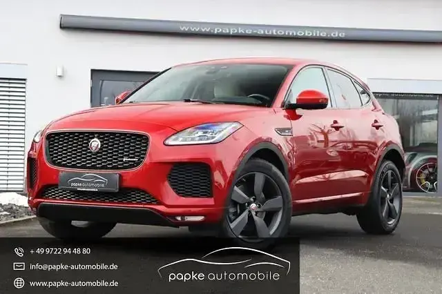Gebraucht Jaguar E-Pace R-Dynamic 241 PS (177 kW) 2019 Firenze red SUV