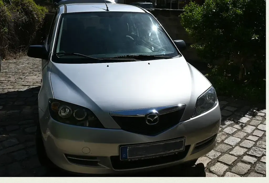 Usata Mazda 2 75 CV (55 kW) 2006 Argento Utilitaria