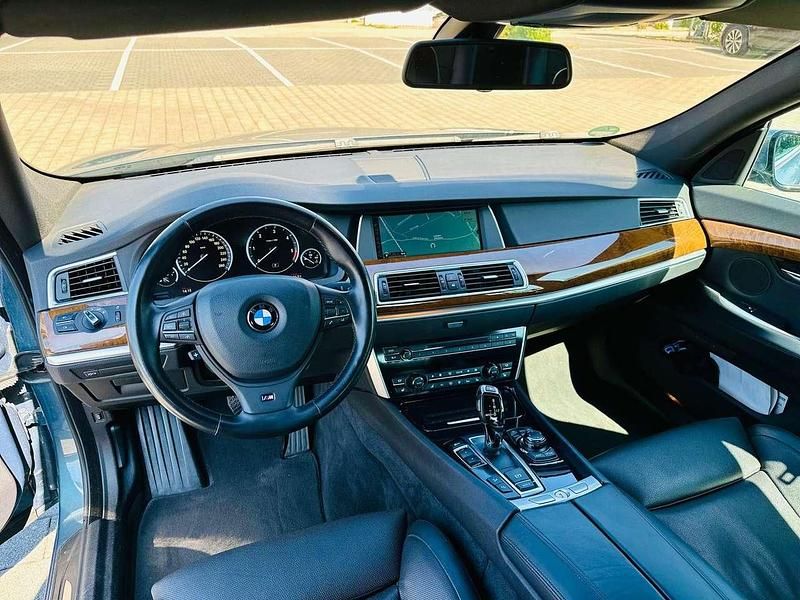Gebraucht BMW 535 300 PS (220 kW) 2011 Blau Kleinwagen