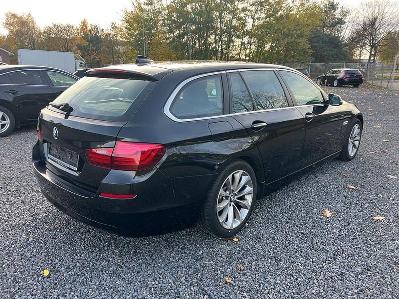 Gebraucht BMW 520 Comfort Edition 190 PS (139 kW) 2014 Schwarz Kombi