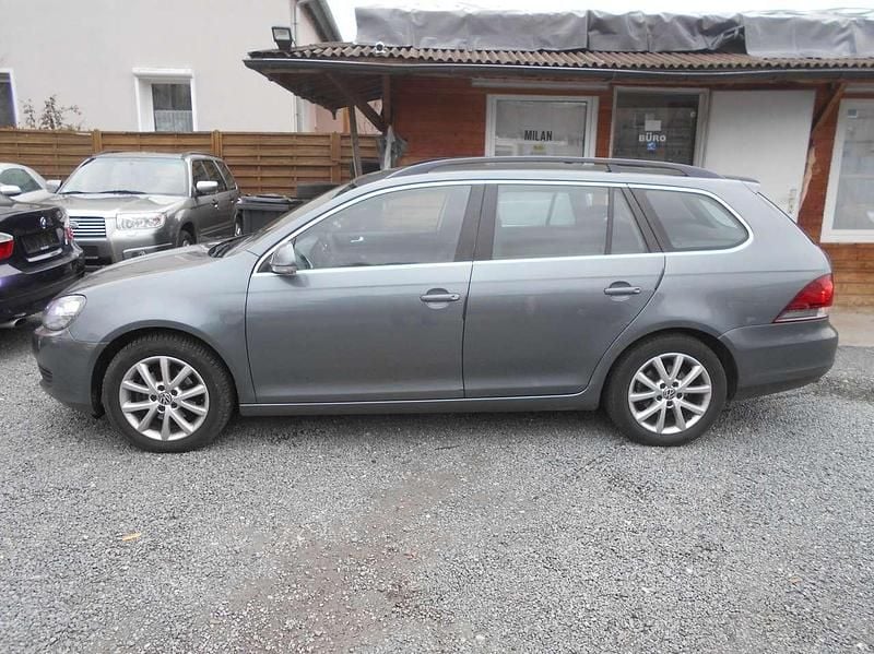 Gebraucht VW Golf VI Trendline 105 PS (77 kW) 2011 Grau Kleinwagen