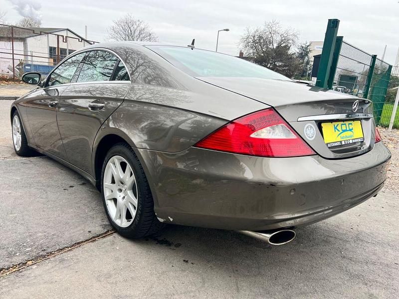 Gebraucht Mercedes CLS350 292 PS (214 kW) 2007 Grau Limousine