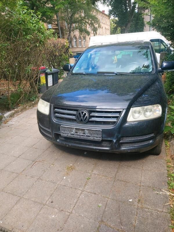 Grau Gebraucht 2004 VW Touareg SUV | 4.000 € - Bild 1/4