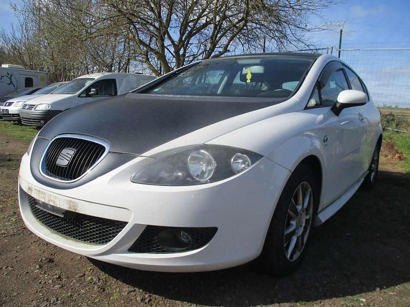 Gebraucht Seat Leon Stylance 125 PS (91 kW) 2008 Weiß Kleinwagen