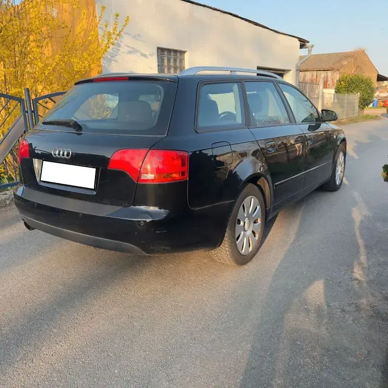 Gebraucht Audi A4 131 PS (96 kW) 2005 Schwarz Kombi