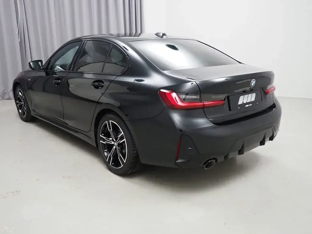 Brugt BMW 320 Performance 190 HK (139 kW) 2023 Sort Sedan