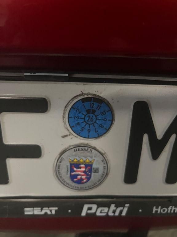 Rot Gebraucht 2003 Seat Ibiza Fresh Limousine | 1.500 € (Fairer Preis) - Bild 1/4