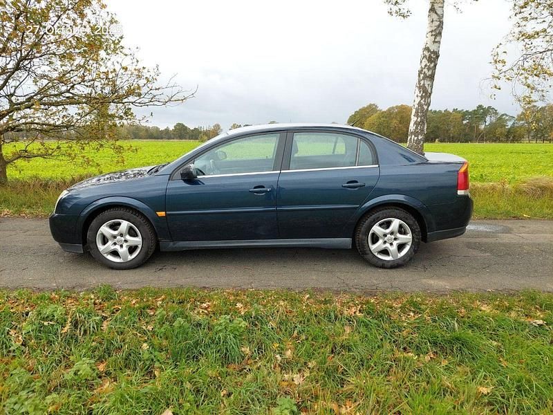 Blau Gebraucht 2003 Opel Vectra Limousine | 1.400 € (Fairer Preis) - Bild 1/4