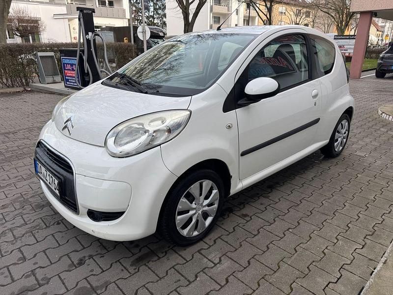 Gebraucht Citroën C1 Style 68 PS (50 kW) 2010 Weiß Kleinwagen