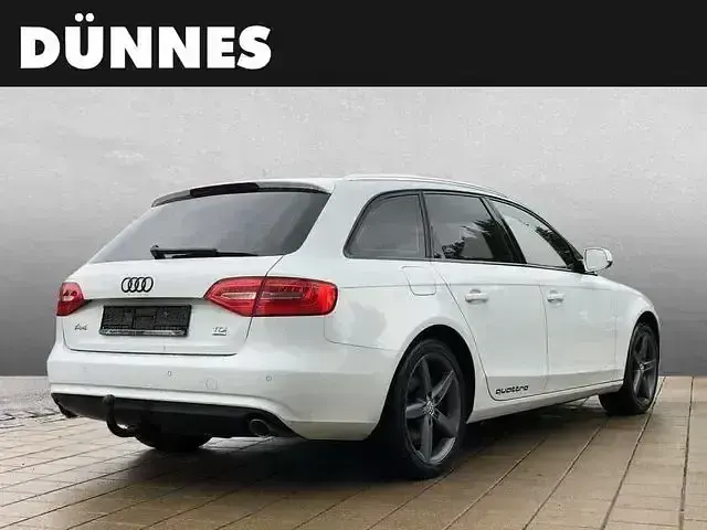 Gebraucht Audi A4 Sport 245 PS (180 kW) 2012 Weiß Kombi