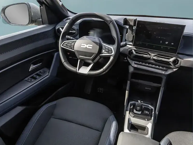 Gebraucht Dacia Duster 143 PS (105 kW) 2025 Grau SUV