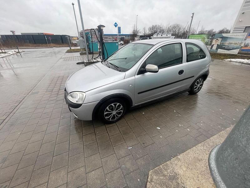 Gebraucht Opel Corsa 75 PS (55 kW) 2002 Silber Kleinwagen
