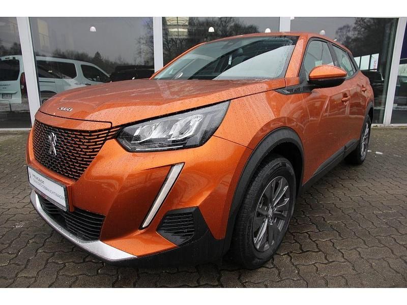 Gebraucht Peugeot e-2008 Active 100 kW (136 PS) 2021 Orange SUV
