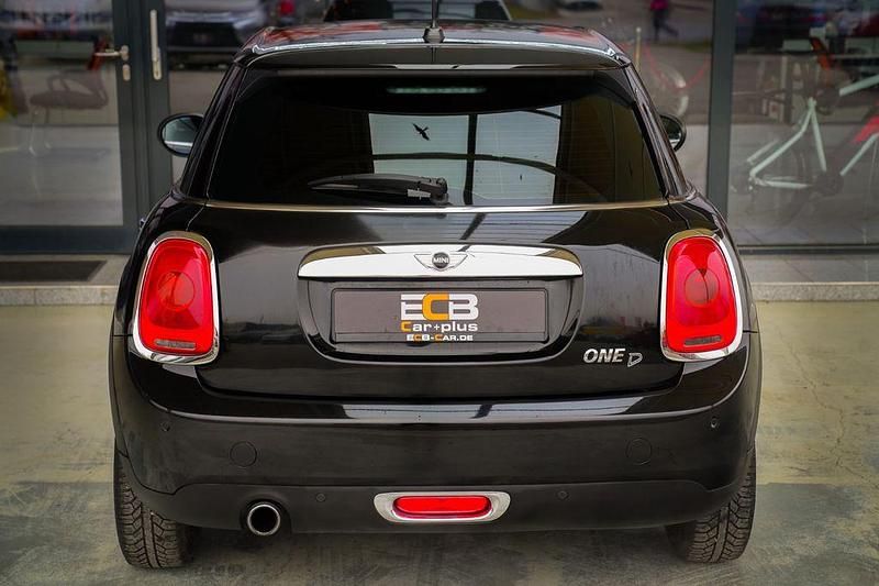 Gebraucht Mini ONE 95 PS (69 kW) 2015 Schwarz Kleinwagen